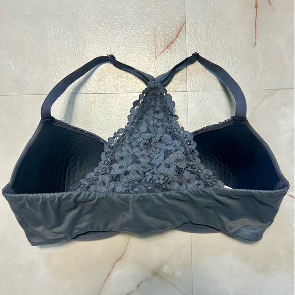 Victoria’s Secret Blue Racerback Lace Bra Size 34DD 34E - Picture 2 of 3